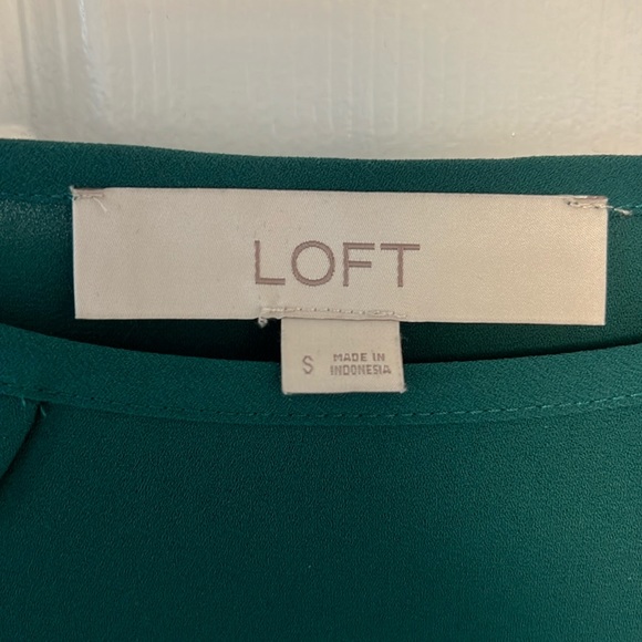 Loft Green Ruffle Blouse - Picture 2 of 5